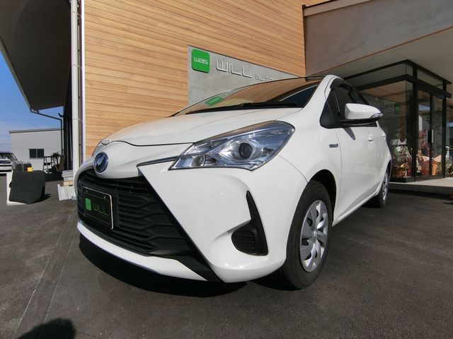 TOYOTA VITZ HYBRID 2019 Image 31