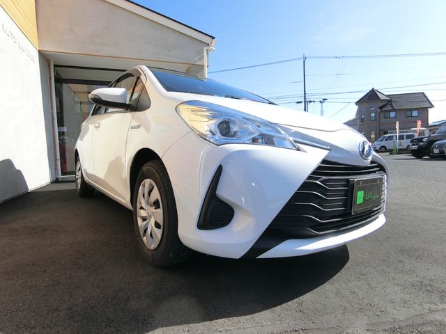 TOYOTA VITZ HYBRID 2019 Image 31