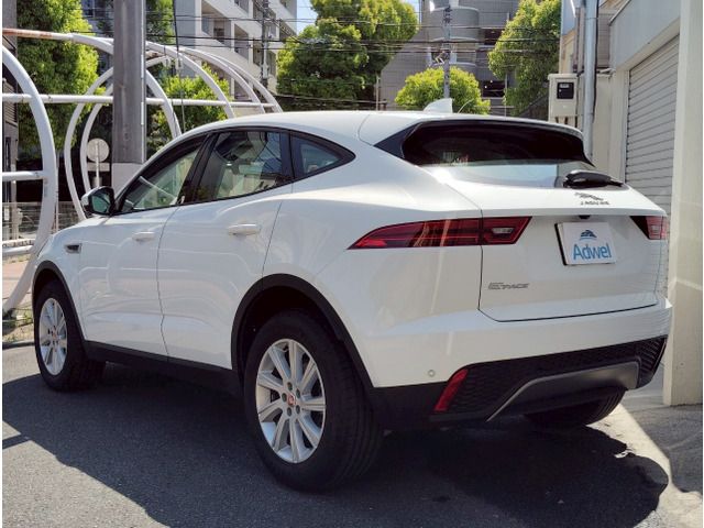 JAGUAR E-PACE 2018 Image 31