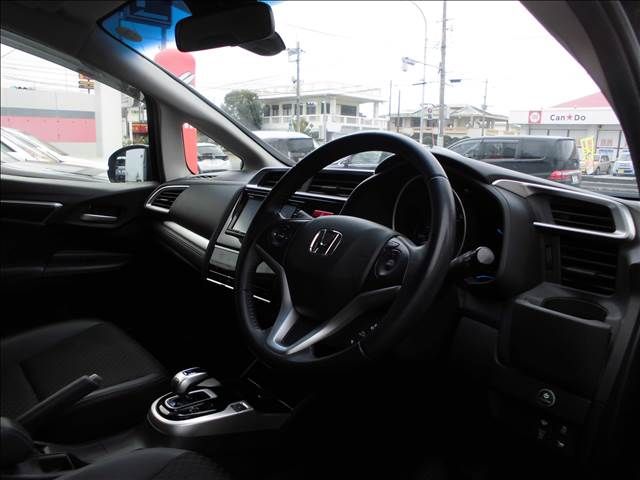 HONDA FIT HYBRID 2015 Image 31