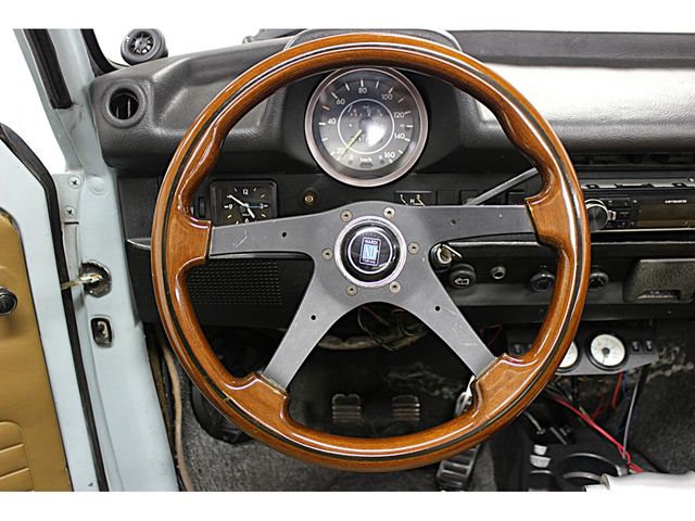 VOLKSWAGEN BEETLE 1981 Image 31