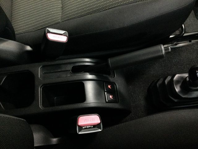 SUZUKI JIMNY 4WD 2018 Image 31