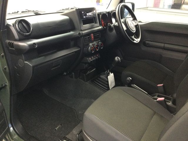 SUZUKI JIMNY 4WD 2018 Image 31
