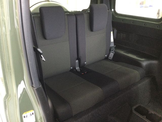 SUZUKI JIMNY 4WD 2018 Image 31