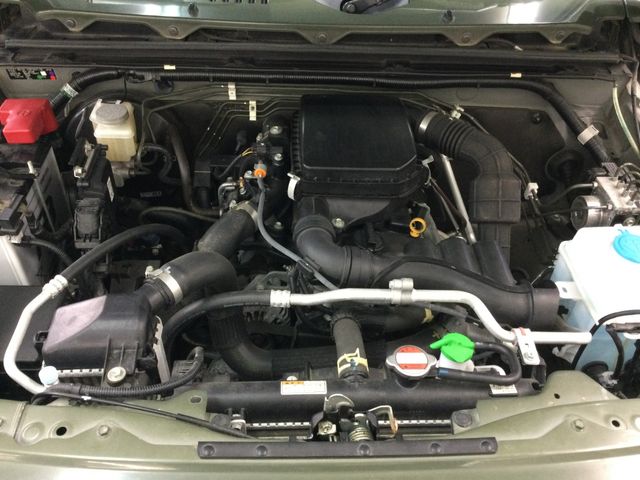 SUZUKI JIMNY 4WD 2018 Image 31