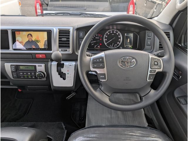 TOYOTA HIACE WAGON 4WD 2025 Image 31