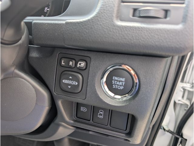 TOYOTA HIACE WAGON 4WD 2025 Image 31