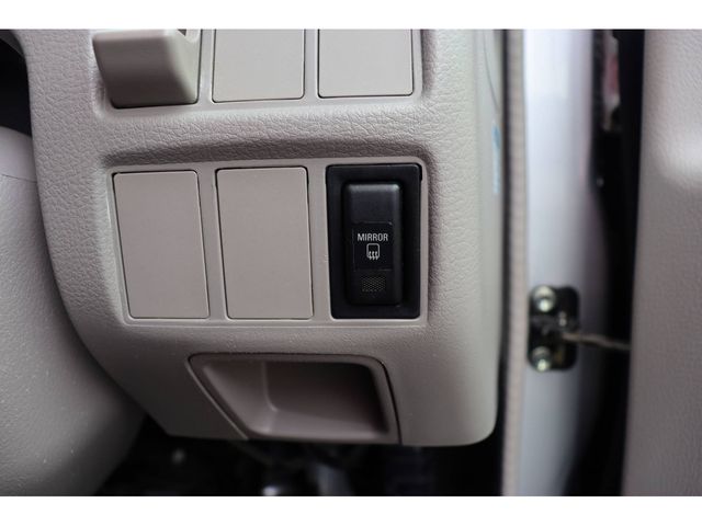 TOYOTA DYNA 2013 Image 31