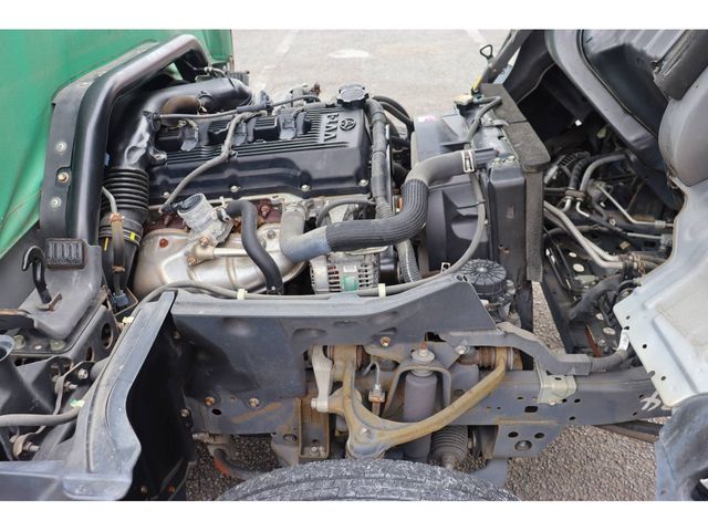 TOYOTA DYNA 2013 Image 31