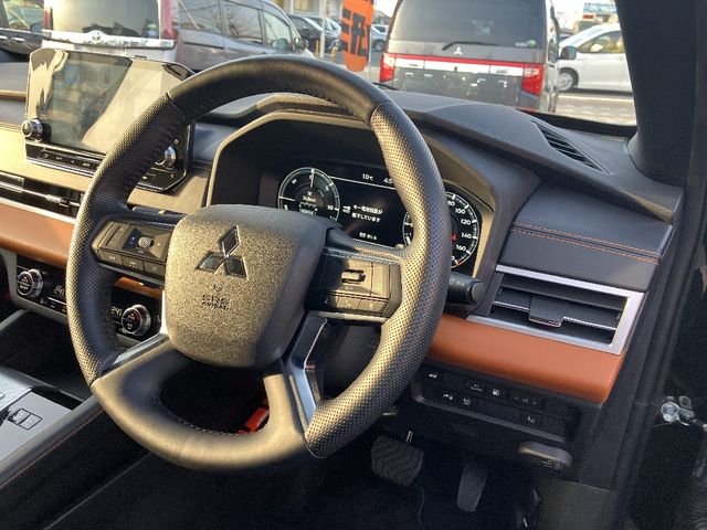 MITSUBISHI OUTLANDER PHEV 2022 Image 31