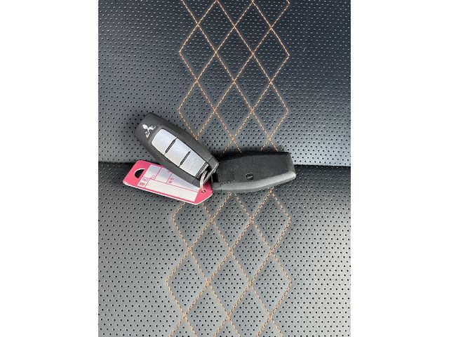 MITSUBISHI OUTLANDER PHEV 2022 Image 31