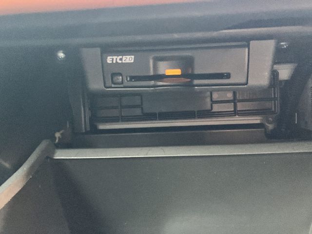 MITSUBISHI OUTLANDER PHEV 2022 Image 31