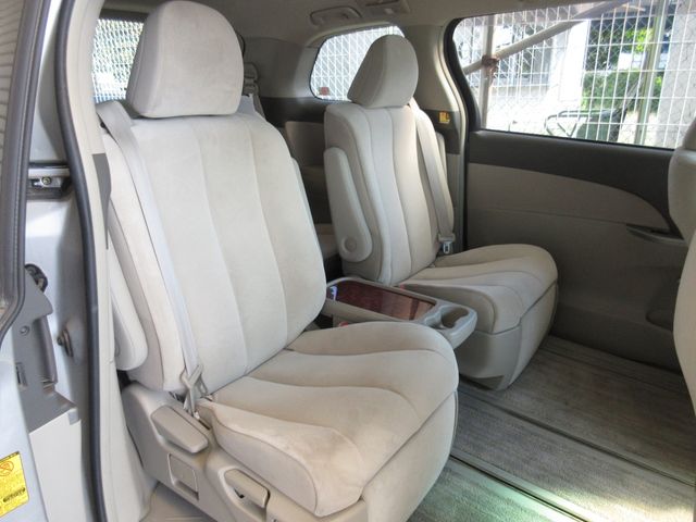 TOYOTA ESTIMA 2011 Image 31