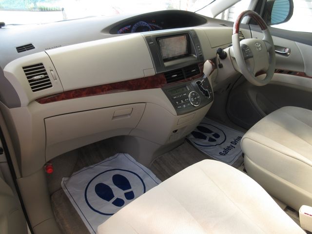 TOYOTA ESTIMA 2011 Image 31