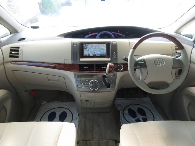 TOYOTA ESTIMA 2011 Image 31