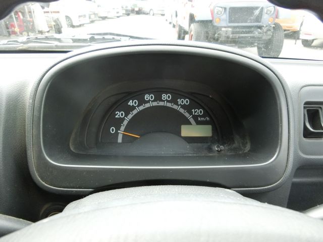 SUZUKI CARRY TRUCK 4WD 2003 Image 31