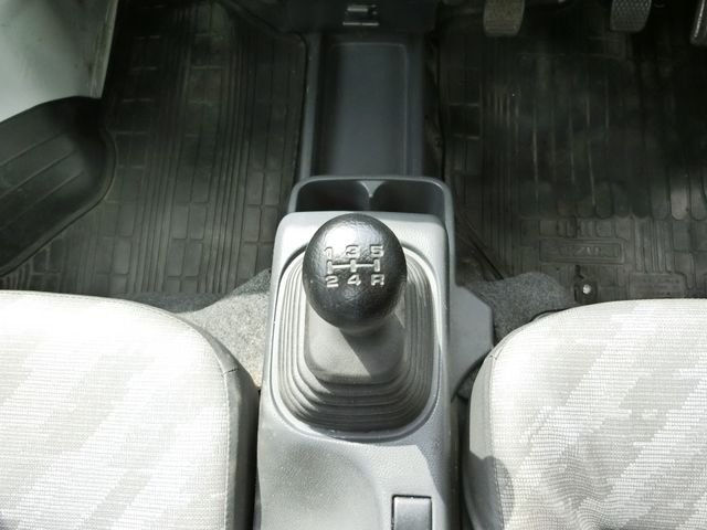 SUZUKI CARRY TRUCK 4WD 2003 Image 31