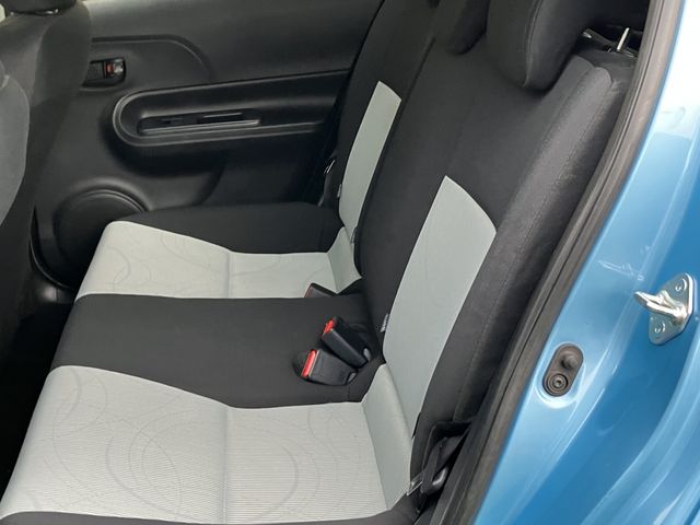 TOYOTA AQUA 2014 Image 31