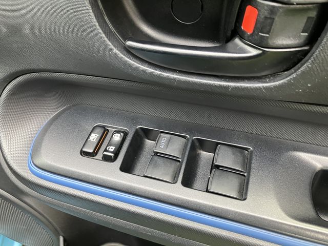 TOYOTA AQUA 2014 Image 31