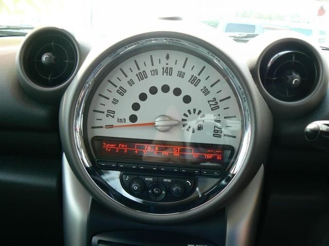 BMW MINI COOPER CROS 2012 Image 31