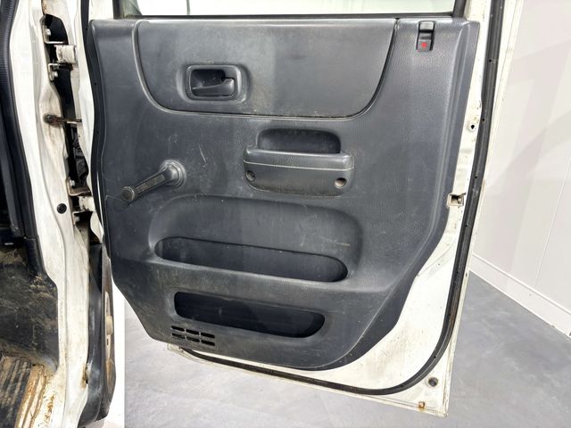 HONDA ACTY TRUCK 4WD 2002 Image 31