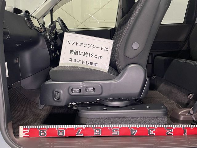 TOYOTA SPADE 2016 Image 31