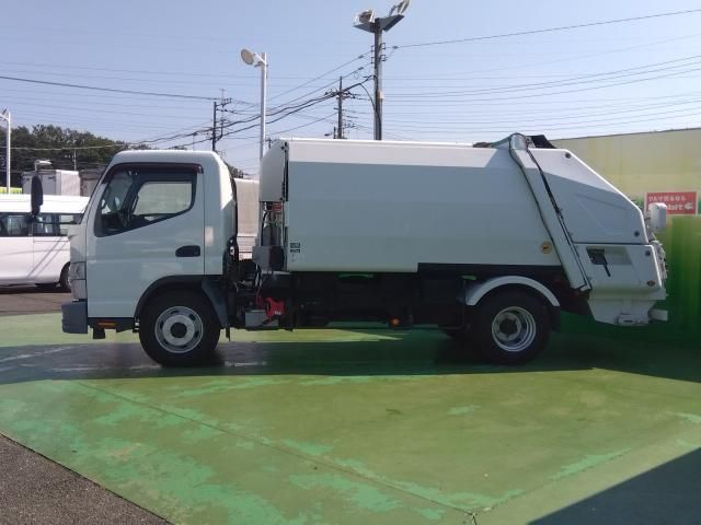 MITSUBISHI CANTER 2012 Image 31