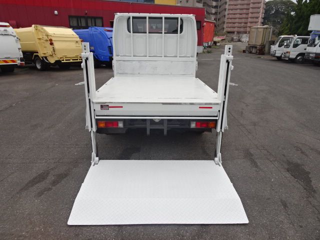 MITSUBISHI  2014 Image 31