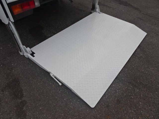 MITSUBISHI  2014 Image 31