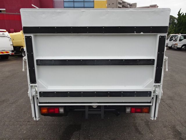 MITSUBISHI  2014 Image 31