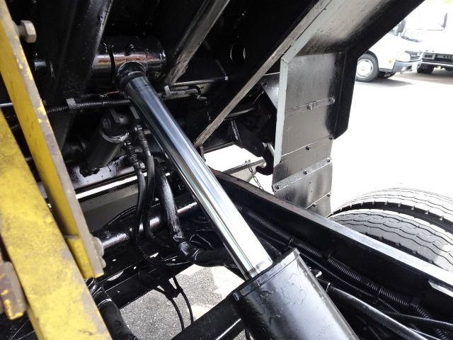 HINO DUTRO 2012 Image 31