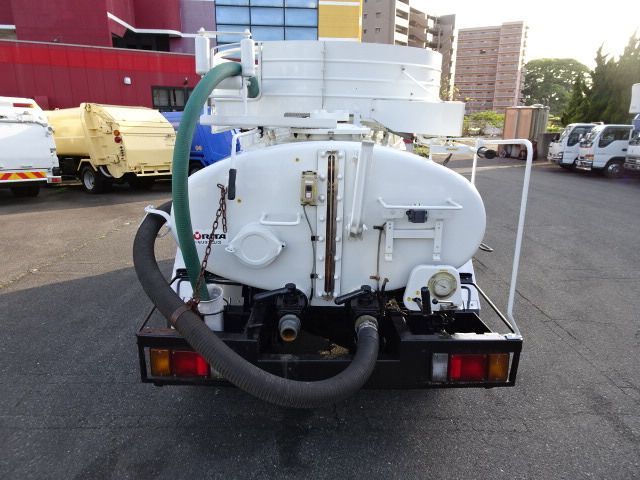 ISUZU  2009 Image 31