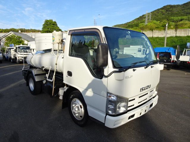 ISUZU  2009 Image 31