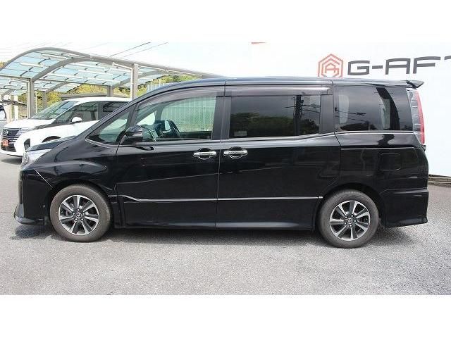 TOYOTA NOAH 2019 Image 31