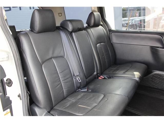 TOYOTA NOAH 2016 Image 31