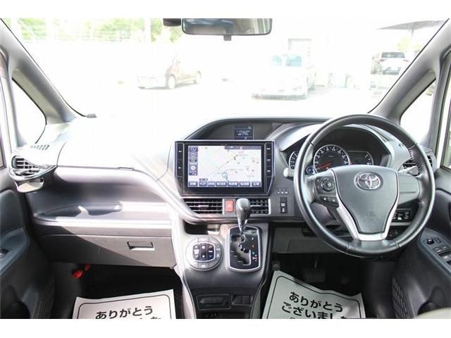 TOYOTA NOAH 2016 Image 31