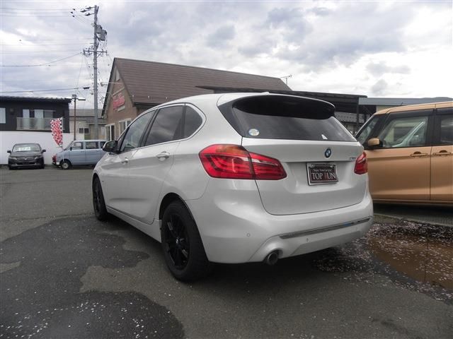 BMW 2SERIES ACTIVE T 2018 Image 31