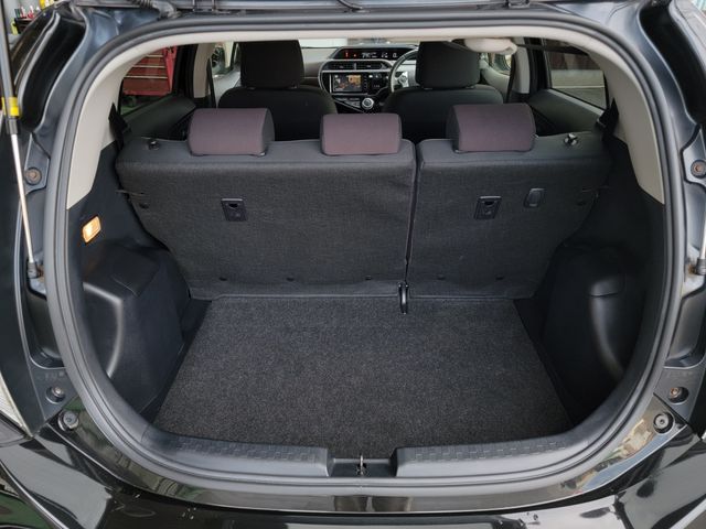 TOYOTA AQUA 2016 Image 31