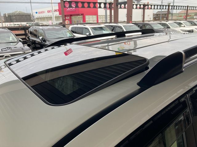 TOYOTA LANDCRUISER PRADO 2022 Image 31