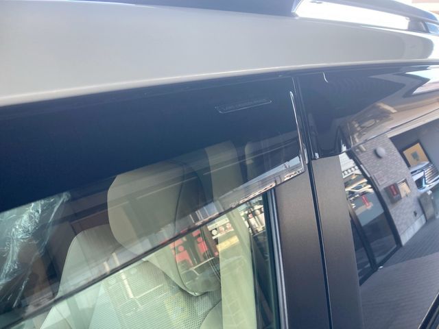 TOYOTA LANDCRUISER PRADO 2022 Image 31