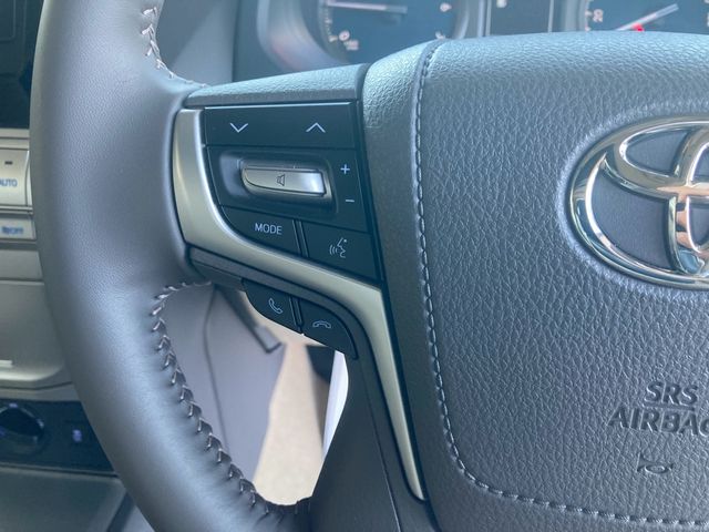 TOYOTA LANDCRUISER PRADO 2022 Image 31