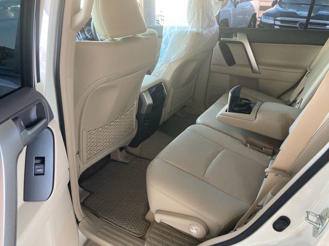 TOYOTA LANDCRUISER PRADO 2022 Image 31