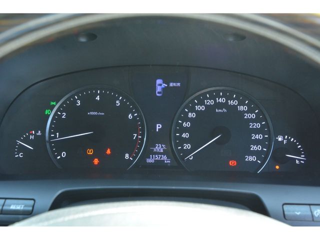 TOYOTA LEXUS LS460 2013 Image 31