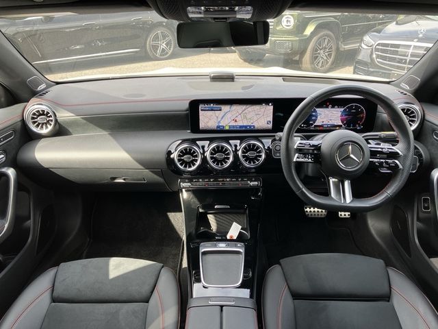 MERCEDES BENZ CLA CL 2023 Image 31