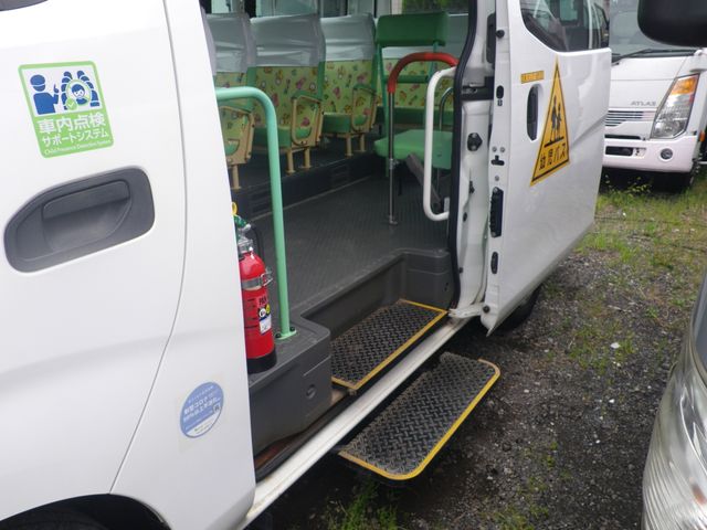NISSAN NV350 CARAVAN WAGON 2016 Image 31