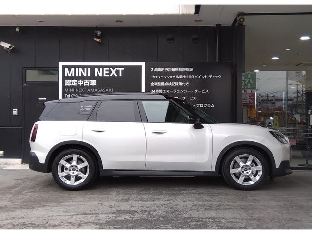 BMW MINI COUNTRYMAN 2024 Image 31