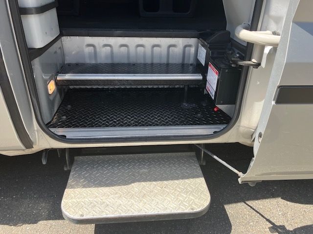 TOYOTA COASTER 2017 Image 31