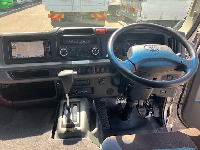 TOYOTA COASTER 2017 Image 31