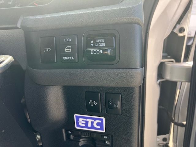 TOYOTA COASTER 2017 Image 31