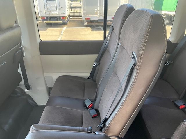 TOYOTA COASTER 2017 Image 31